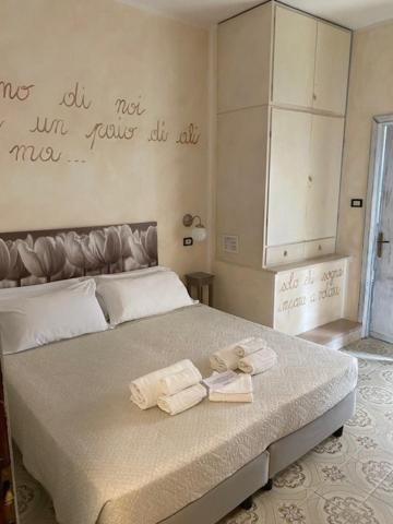 Hotel L'Antico Borgo Elena Noli Extérieur photo